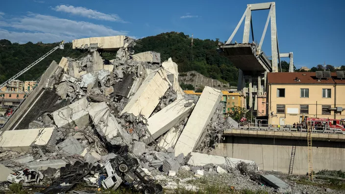 Pierre-Édouard Stérinlibéralisme droite bolloré