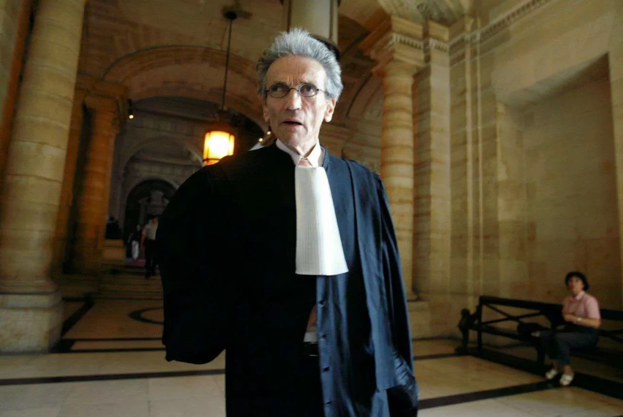 Robert Badinter peine de mort Panthéon prison ouverte